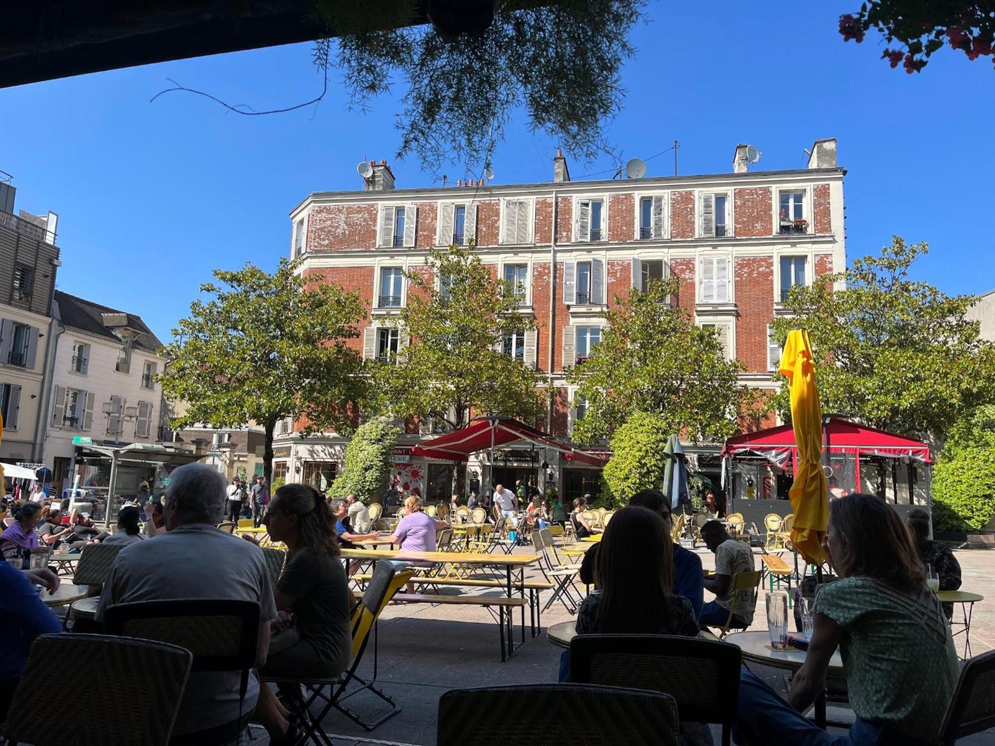 Spacious Flat With Terrasse And Parking Near Metro Bagnolet Kültér fotó